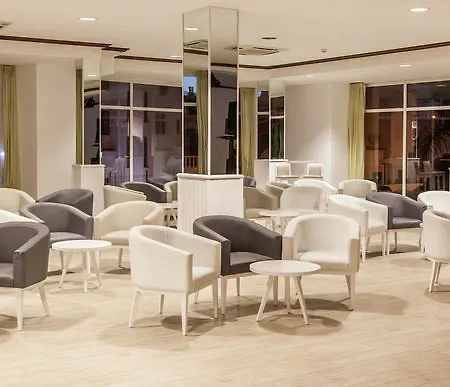 Otel Bluesea Lagos De Cesar